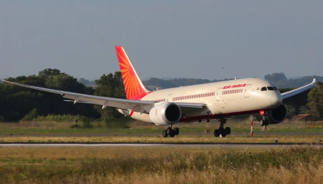 Індійська авіакомпанія відновить польоти до Китаю після майже шести років перерви