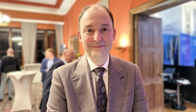 США та Європа мають бути учасниками мирних переговорів, а не «посередниками» - німецький експерт