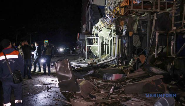 Angriff auf Charkiw: 16 Häuser beschädigt, Zahl der Verletzten stieg auf 46, darunter zwei Kinder