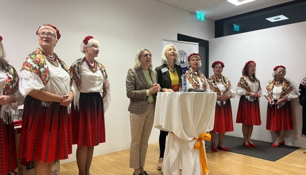 У Швейцарії дипломати відвідали Центр українських біженців у місті Кройцлінген