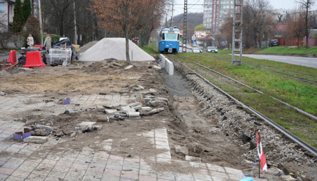 У Вінниці впроваджують «цюрихський» стандарт доступності трамвайних зупинок