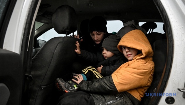 Mandatory evacuation announced from 14 border villages in Chernihiv region