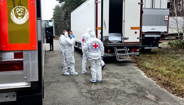 L’Ukraine rapatrie 1000 corps dans le cadre d’un échange avec la Russie