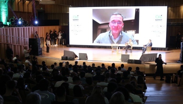 Андрій Шевченко взяв участь у футбольному форумі Argentina Ole Summit