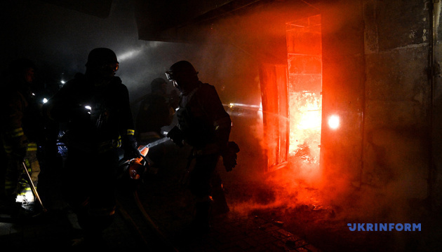 Frappe aérienne sur Zaporijjia : Le nombre de blessés s'élève à dix, 5 personnes sont mortes