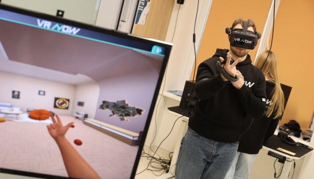 Львівський Центр Unbroken отримав перший VR-тренажер для боротьби з фантомним болем