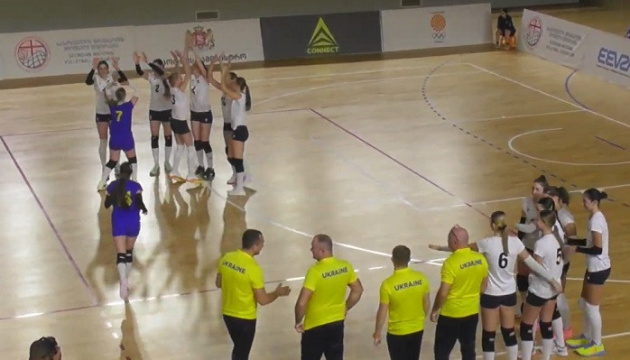 Українські волейболістки вийшли у фінал турніру EEVZA, розгромивши Естонію