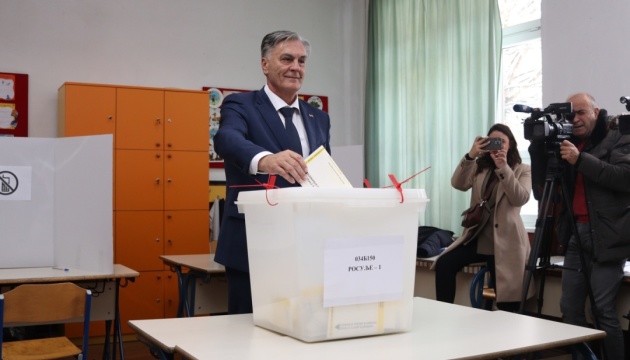 630_360_1763953859-783