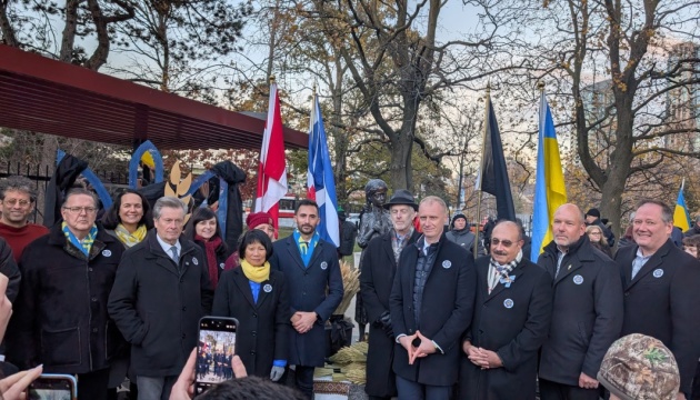 У Торонто громада вшанувала пам’ять жертв Голодомору в Україні