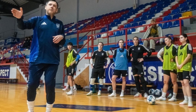 Жіноча збірна України з футзалу в Ужгороді готується до ігор з Норвегією