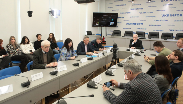 Зовнішня політика України в контексті геополітичних процесів