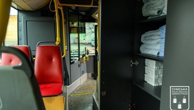 У знеструмлених понад добу Сумах курсують «автобуси незламності» 