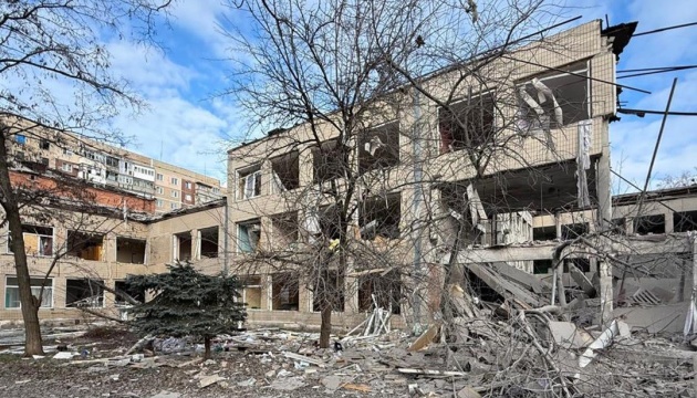 Армія РФ минулої доби поранила дев’ятьох жителів Донеччини