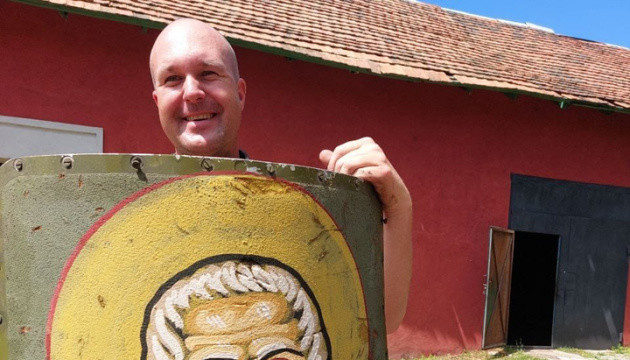 630_360_1764152290-272