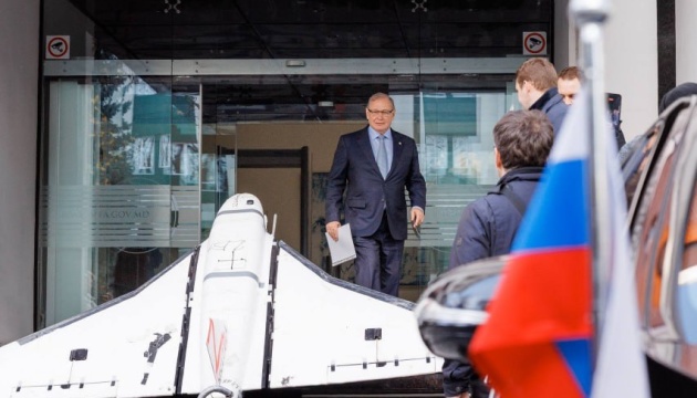 У Молдові послу РФ вручили ноту протесту і принесли в МЗС дрон, який перетнув кордон і впав