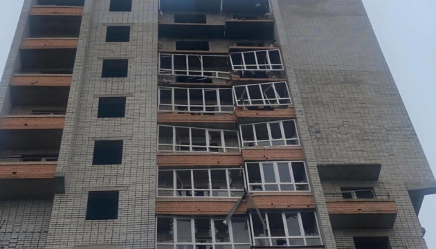 Росіяни атакували з артилерії та дронами три райони Дніпропетровщини, є пошкодження