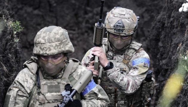 На фронті 216 зіткнень, ворог зосередив зусилля на Покровському та Лиманському напрямках