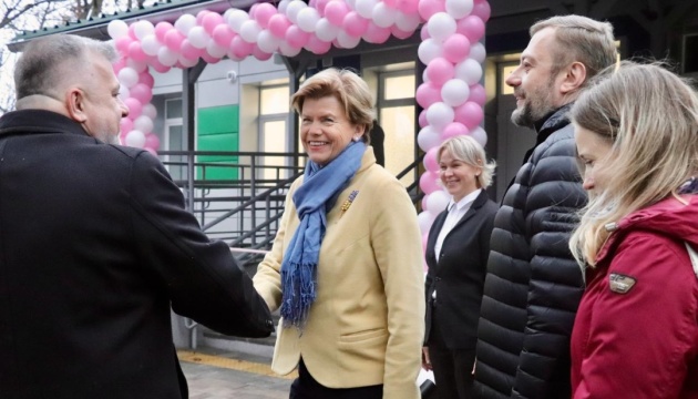 У Чернігові коштом Латвії відкрили оновлене педіатричне відділення