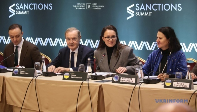 La Russie perdrait 30 milliards de dollars de revenus pétroliers et gaziers cette année