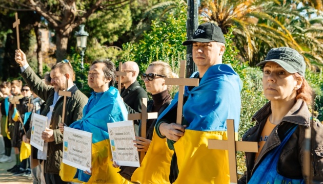 Українські громади Іспанії провели низку заходів до Дня пам’яті жертв Голодомору