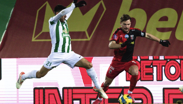 «Верес» та «Карпати» поділили очки у матчі футбольної Прем'єр-ліги