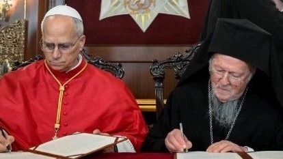 Папа Римський та патріарх Варфоломій виступили за «повне сопричастя» між церквами