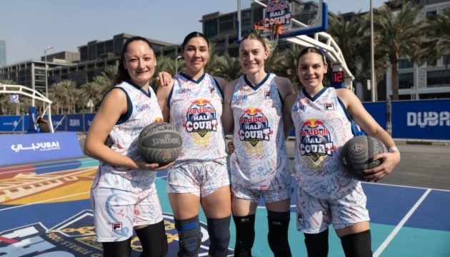 Баскетбол 3х3: українки дійшли до чвертьфіналу престижного турніру в ОАЕ