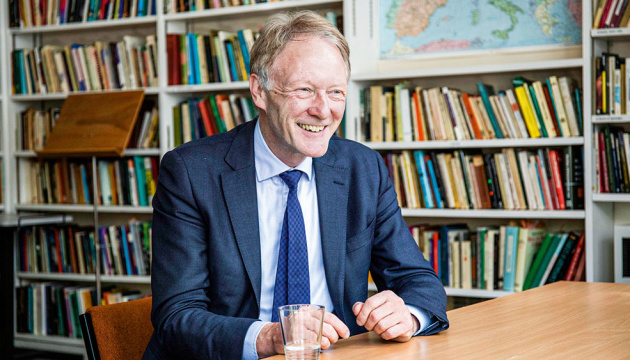 Un historien allemand voit des parallèles entre le « plan de paix » américain et l’accord de Munich de 1938