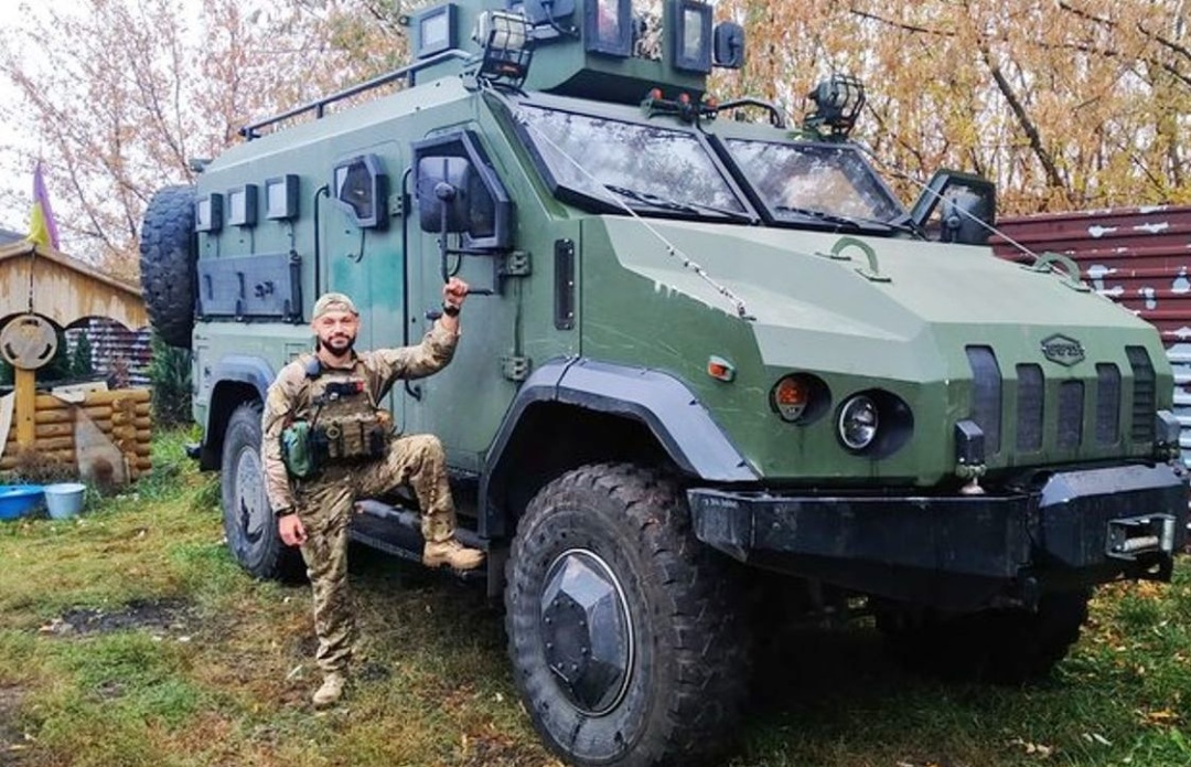 Памʼяті добровольців Сергія Коновала (позивний «Норд») і Тараса Петришина (позивний «Химера»)