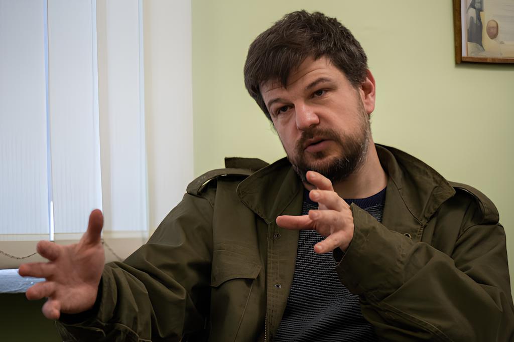 Тимур Бедернічек