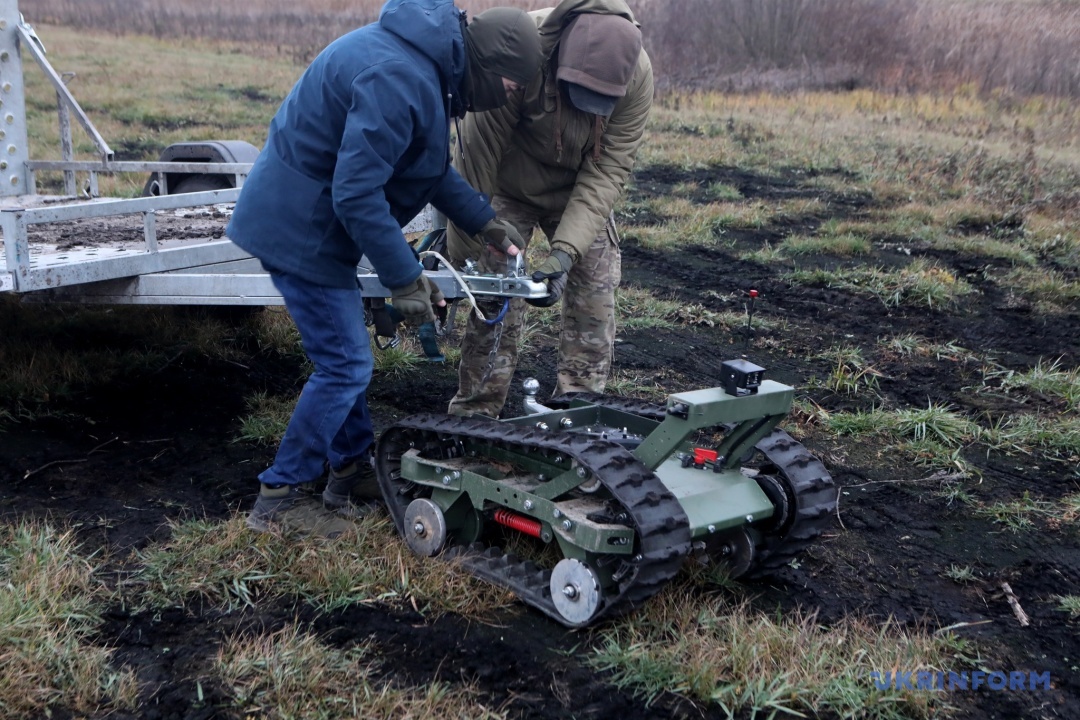 Підготовка вантажної роботизованої платформи «Legit» до транспортування вантажу
