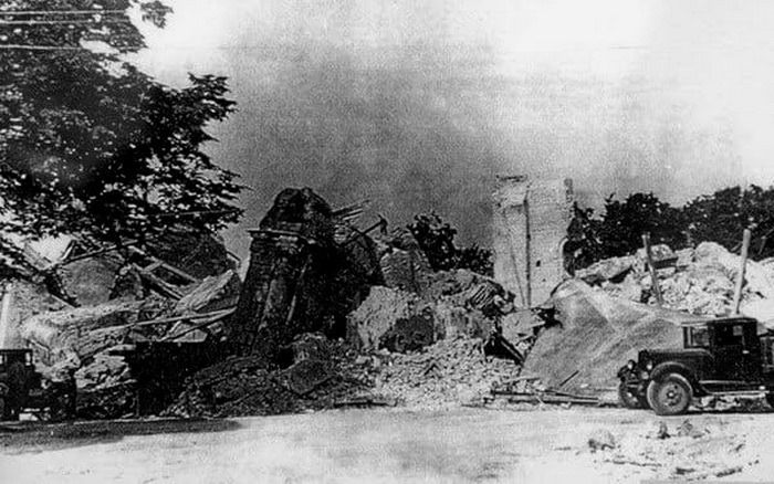 Руїни собору