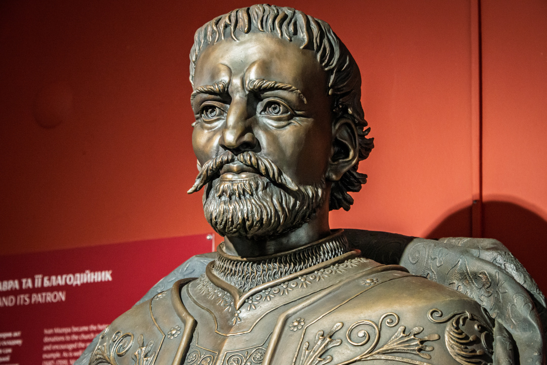 Олесь Сидорук, Борис Крилов. Погруддя Івана Мазепи, 2025 рік