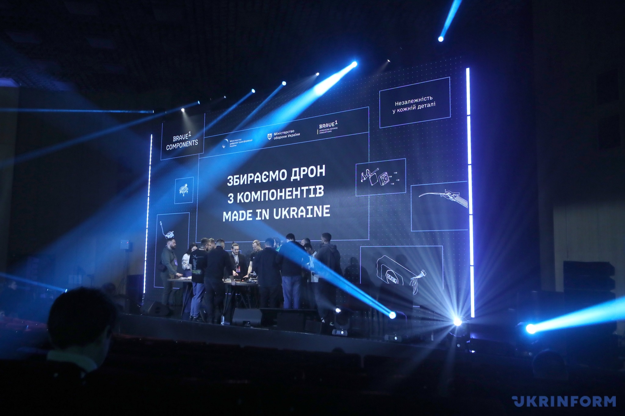 Подкаст: Збірка дрона на 100 відсотків з українських комплектуючих