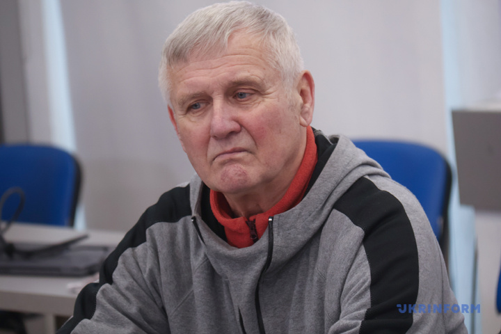 Дмитро Чобіт