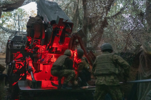 L’Ukraine célèbre le Jour des forces de missiles et de l’artillerie