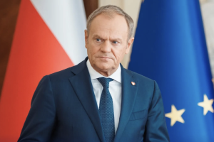 Туск відреагував на критичні слова Навроцького на адресу України