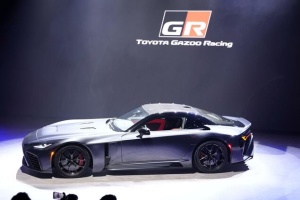 Toyota представила прототипи нового суперкара GR GT