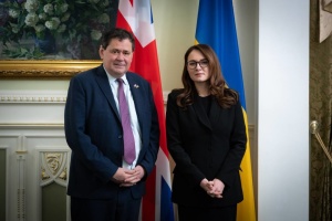 Свириденко і посол Британії обговорили шляхи забезпечення фінансової стабільності України