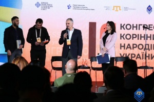 Дев’ятьох кримськотатарських волонтерів відзначено державними нагородами