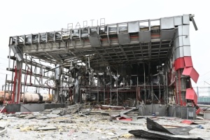 Russland startet innerhalb von einer Woche über 1.600 Drohnen, rund 1.200 Gleitbomben und rund 70 Raketen auf Ukraine – Selenskyj