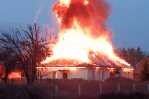 На Чернігівщині після атаки ворожих FPV-дронів палає Костобобрівське лісництво 