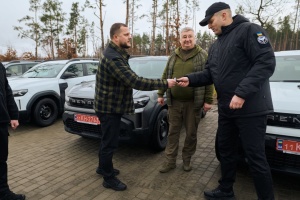Київщина передала для спецпідрозділу ГУР п’ять автомобілів