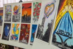 Книгу та виставку «Небо над Херсоном» презентували в обласному центрі