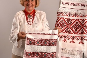 Лауреаткою премії у сфері нематеріальної культурної спадщини 2025 року стала вишивальниця Орися Рябунець