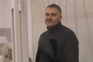 Справа про «крота» у НАБУ: суд звільнив детектива Гусарова під домашній арешт