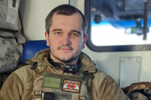 «Мене гнітить, що десь там є поранені, а я не можу їм допомогти» - військовий лікар-анестезіолог