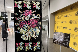 В Українському центрі у Литві представили виставку про культурний код Маріуполя