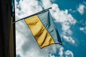 Assault troops of Skelia regiment raise Ukrainian flag in Pokrovsk center