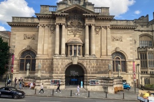 У Британії викрали понад 600 артефактів з Брістольського музею